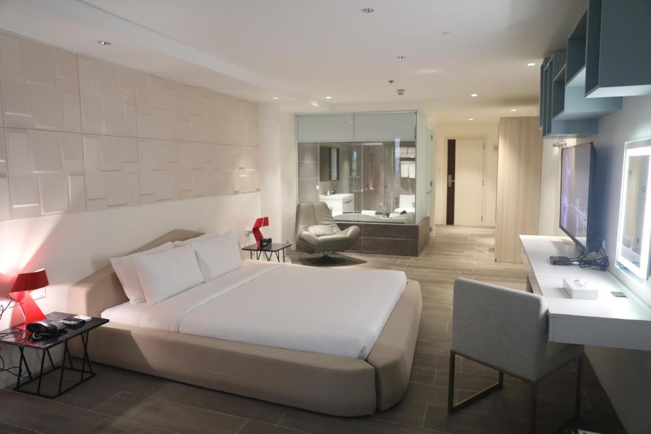City Park Hotel Residences Taguig Luaran gambar